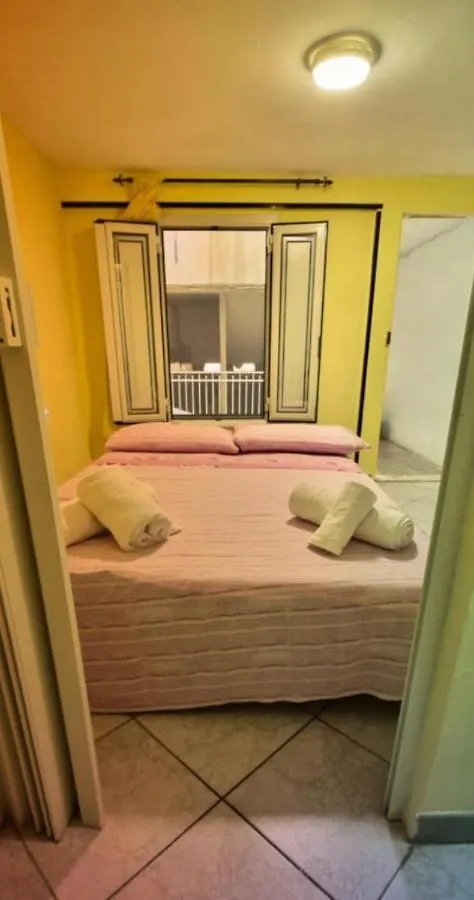 Independent Room Near Ortigia Island Syracuse 0*,